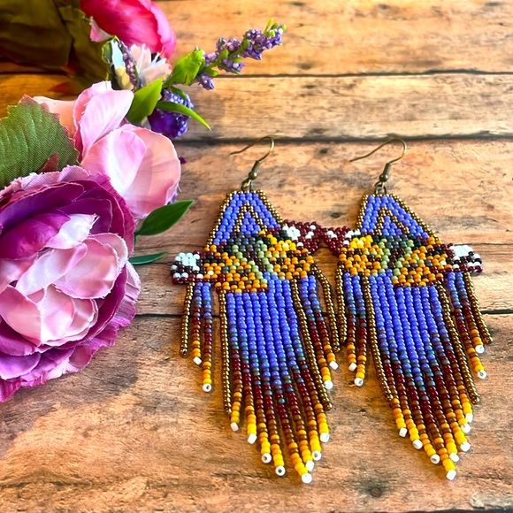 Butterfly Beaded Earring - Picture 4 of 5